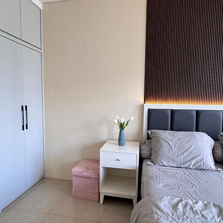Nagoya Thamrin Apartment High Floor With View Exterior photo